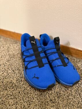 Puma Youth Size 5 Blue Black Slip-On Athletic Running Shoes 313133-01